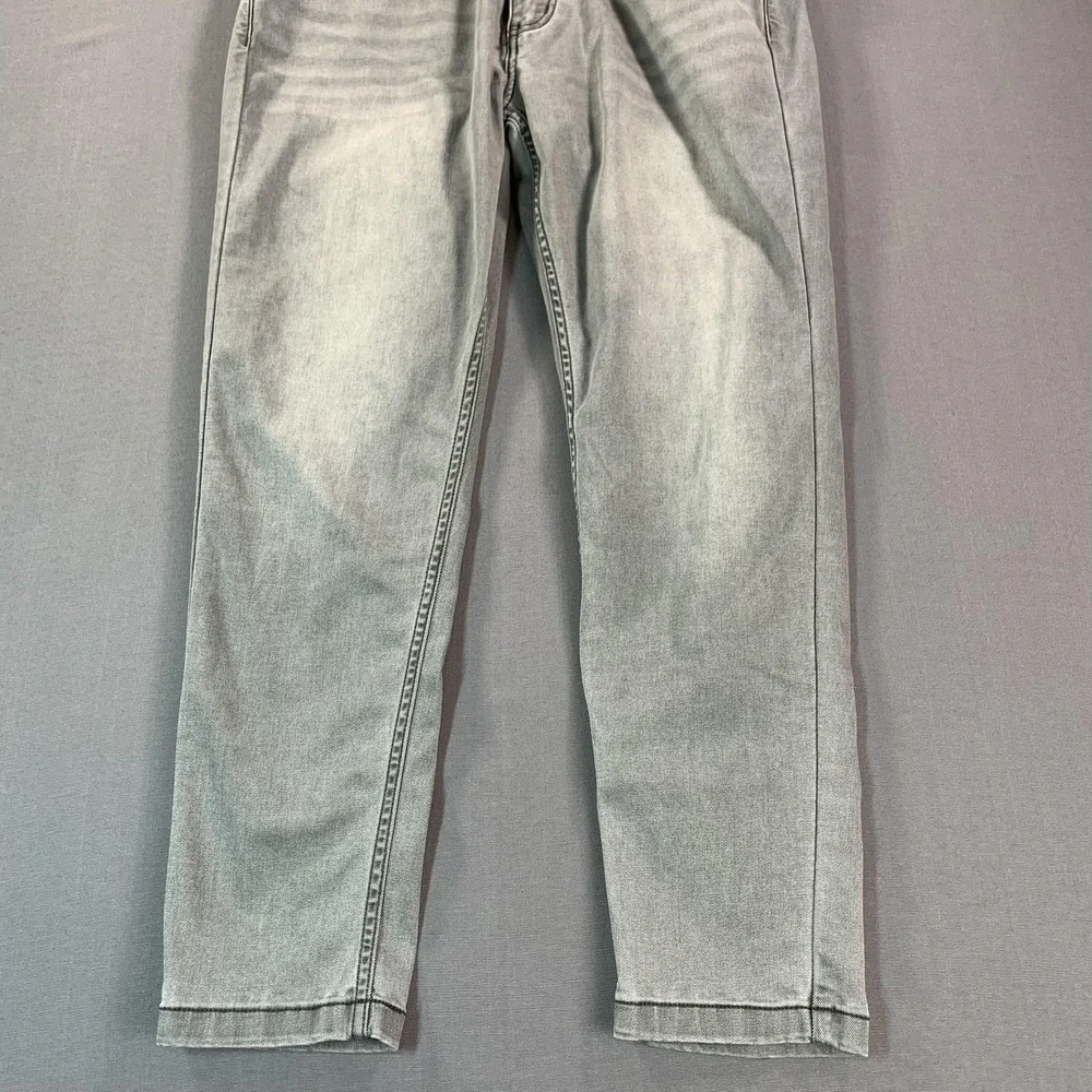 Mugsy Beans Tapered Jeans Men 33x28 Fit Light Gray Slim Taper Stretch Denim - Picture 3 of 16